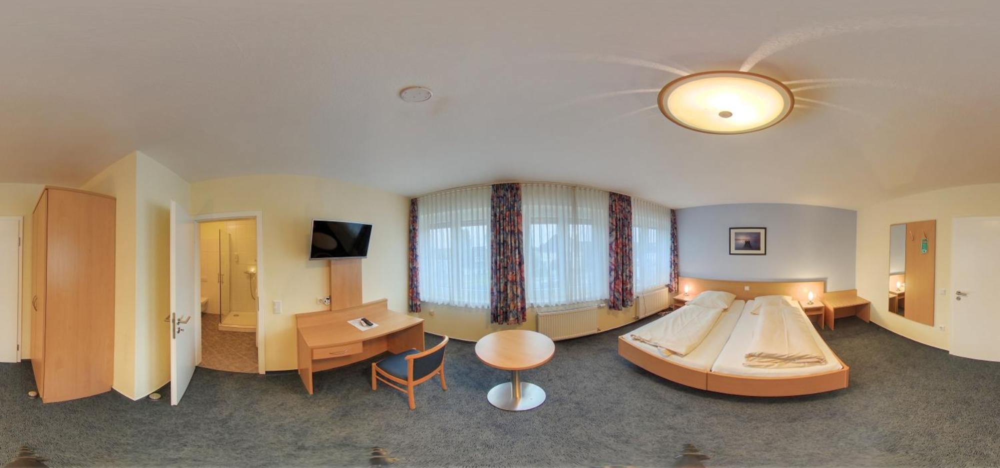 Hotel Restaurant Zum Jaegerheim Wendeburg エクステリア 写真
